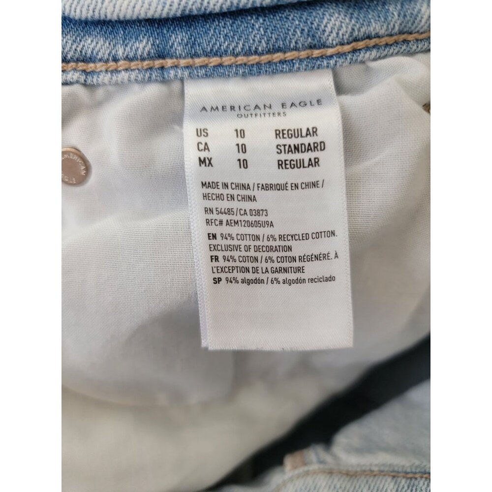 American Eagle AE Women's 90s Straight Light Wash High Rise Jeans Sz 10 Regular - Picture 6 of 7